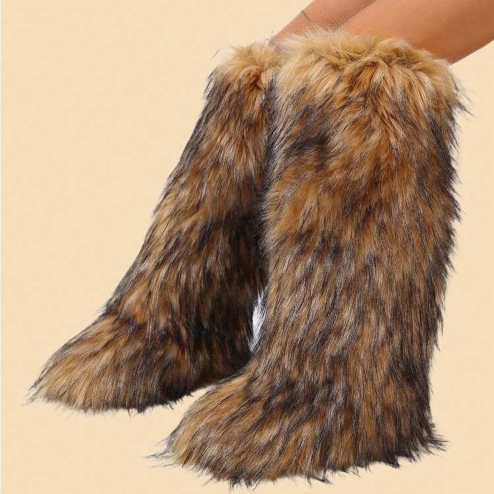 Chic Faux Fur Tall Boots